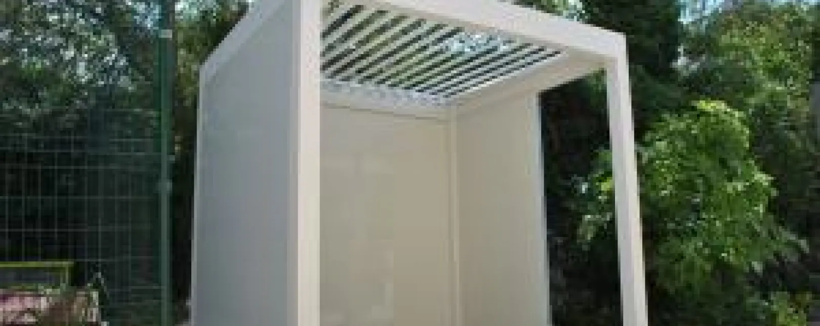 Pose d'une pergola bioclimatique à Nîmes (30000) — réalisation 4