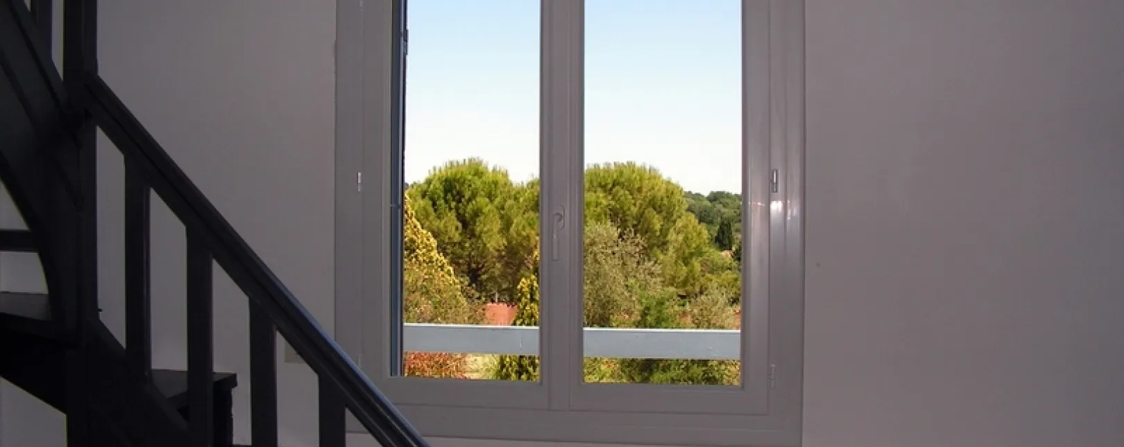 Divers chantiers - Pose de menuiseries PVC ALU sur mesure en rénovation