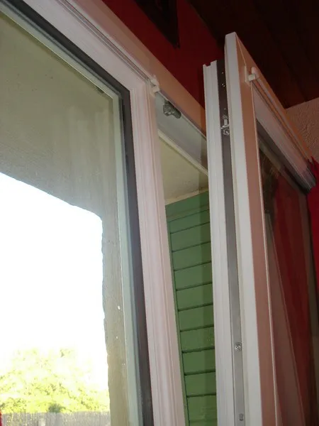 Divers chantiers - Pose de menuiseries PVC ALU sur mesure en rénovation - Photo 3