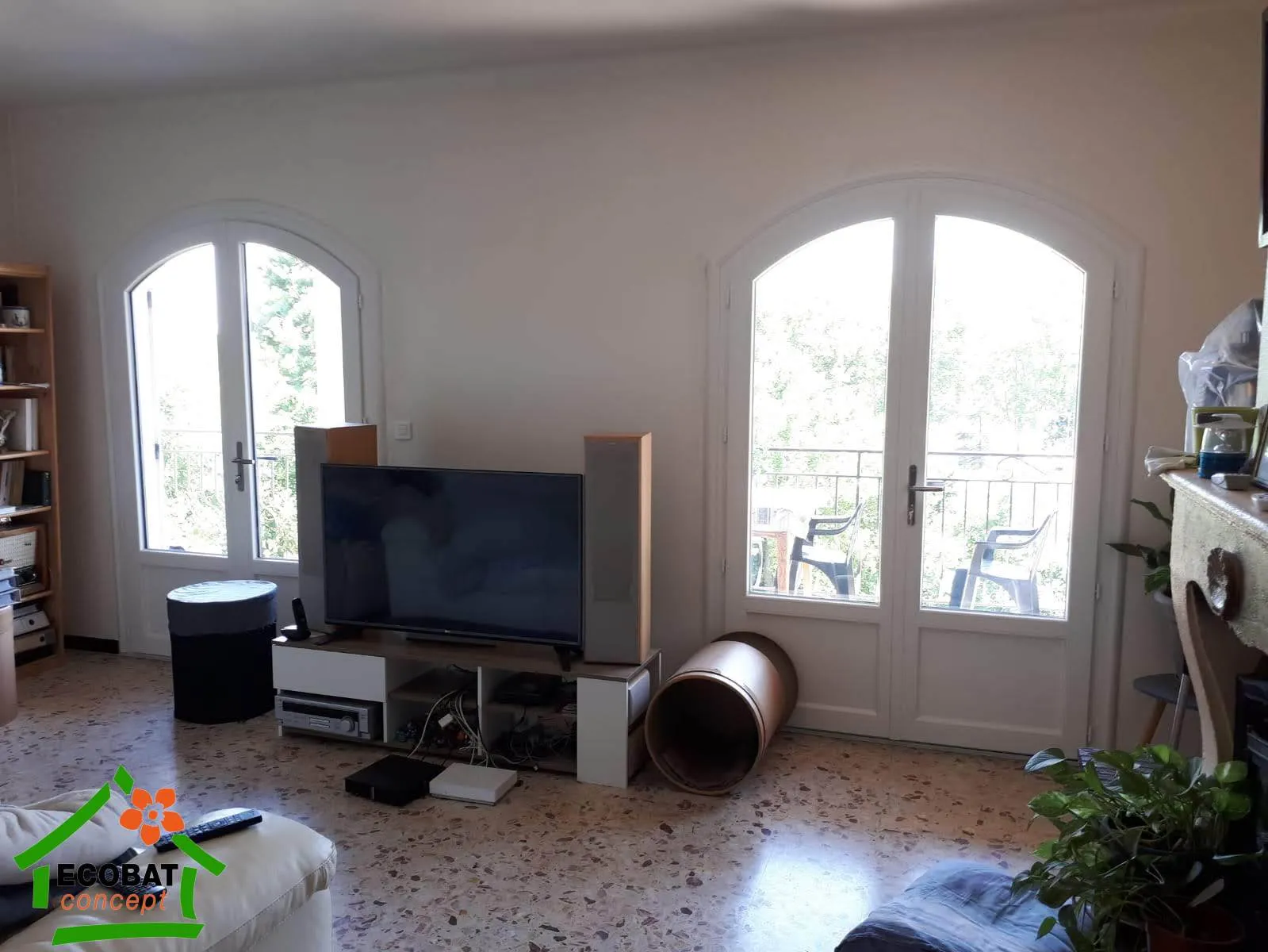 Pose de fenêtres PVC laquées cintrées à Vézénobres - Photo 11