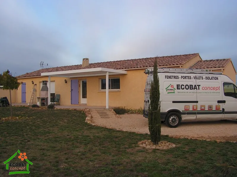 Pose d'une pergola bioclimatique à Auzon (30500) - Photo 10