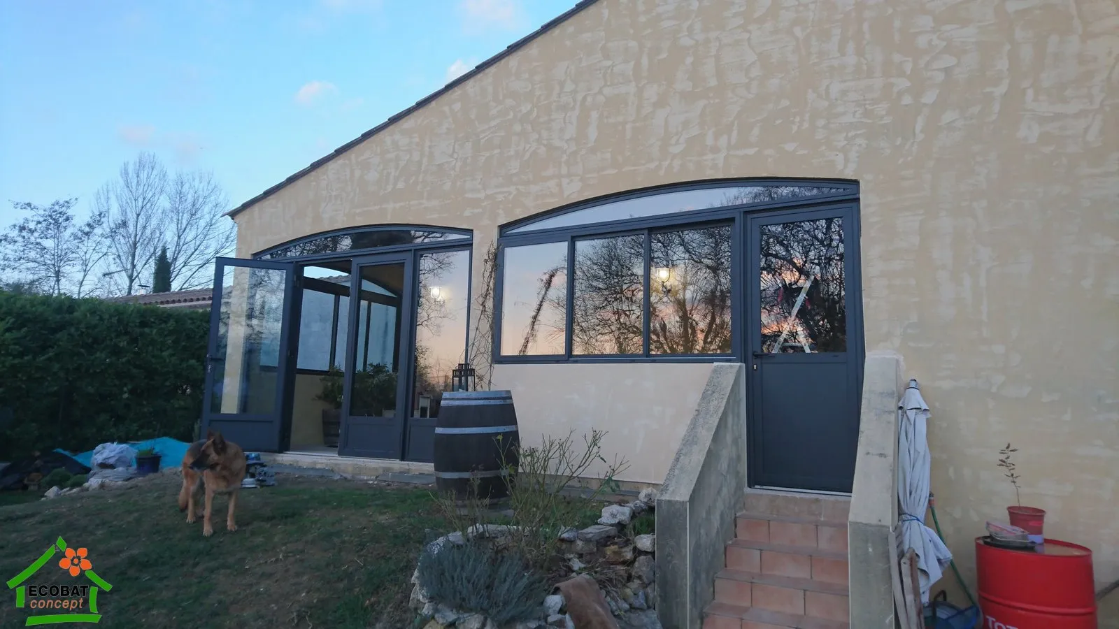 Fermeture de terrasse en aluminium sur mesure à Sauzet - Photo 1
