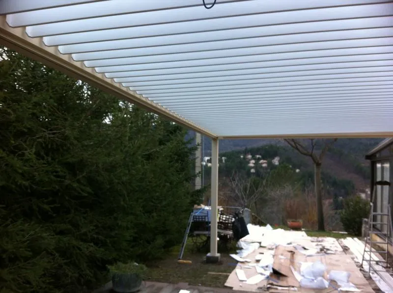 Génolhac (30450) - Pose d'une pergola bioclimatique Brustor - Photo 6