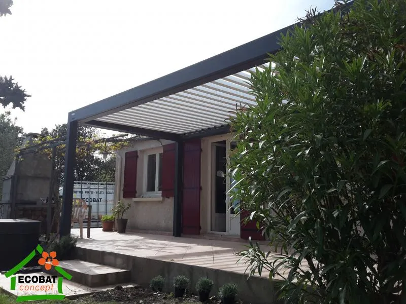 Pose d'une pergola bioclimatique à Monteils (30360) - Photo 5