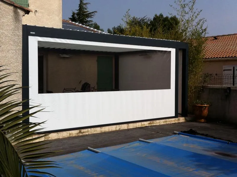 Pose d'une pergola bioclimatique à Nîmes (30000) — réalisation 2 - Photo 8