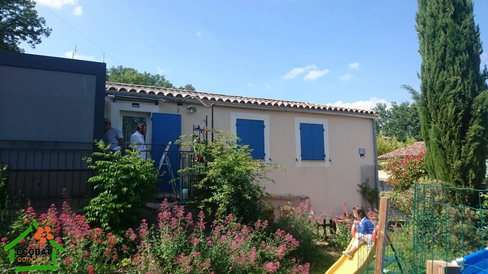 Mise en place d'une pergola 4 poteaux 1 screen et d'une marquise à Brignon - Photo 4