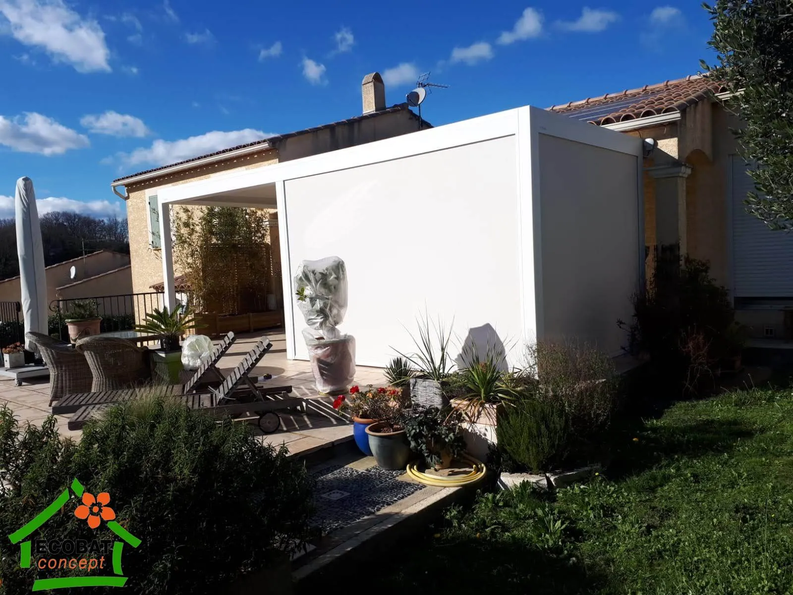 Pose d'une pergola bioclimatique 4 poteaux à Collorgues - Photo 5