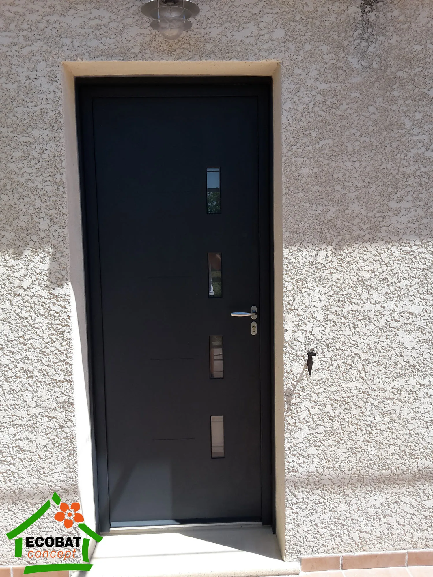 Saint-Chaptes - PORTE ENTREE et COULISSANT ALU - Photo 3