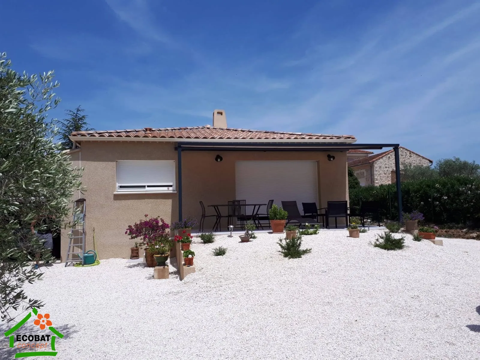 Pose d'un store pour pergola B128 BRUSTOR à Castelnau-Valence - Photo 1