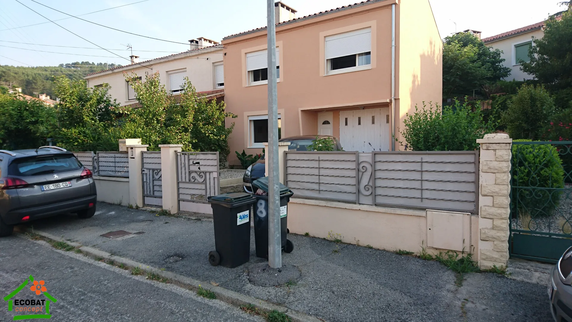 Pose d'un portail et portillon aluminium Fidji à Alès - Photo 1